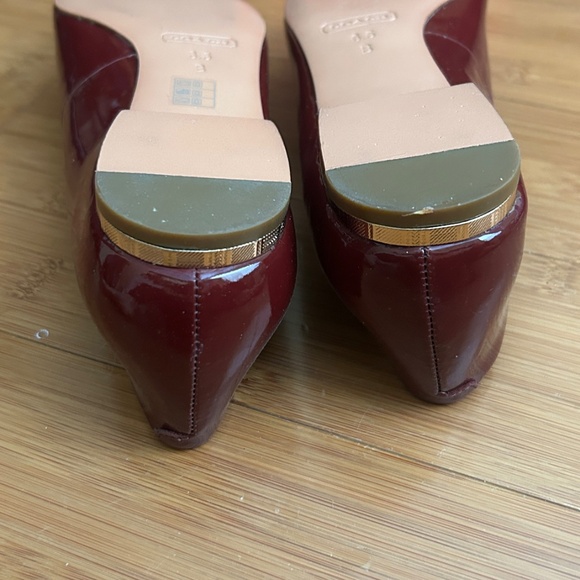 NEW Coach Wendy Patent Leather pointy flat Women's Bow Tie shoes size 6.5 in box - Picture 3 of 6